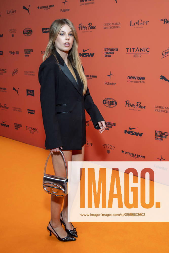 ABB ABOUTYOU- Selma May zu Gast auf dem Orangenen Teppich bei der ABOUT YOU Opera Fashion Show im Admiralspalast am 07.10.2026 in Berlin Berlin Deutschland