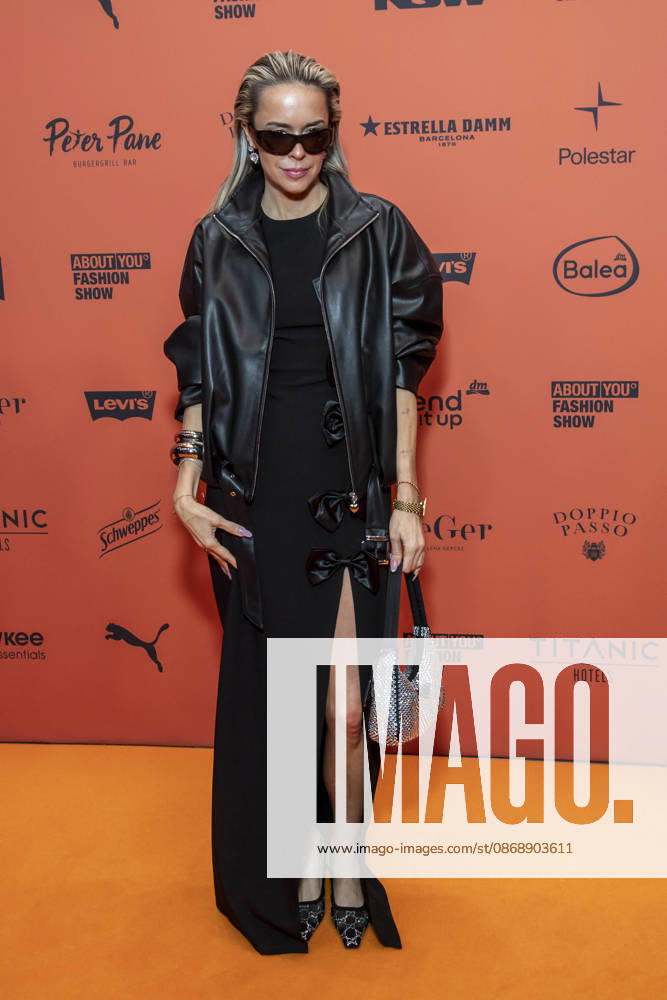 ABB ABOUTYOU- Marina Hoermanseder zu Gast auf dem Orangenen Teppich bei der ABOUT YOU Opera Fashion Show im Admiralspalast am 07.10.2026 in Berlin Berlin Deutschland