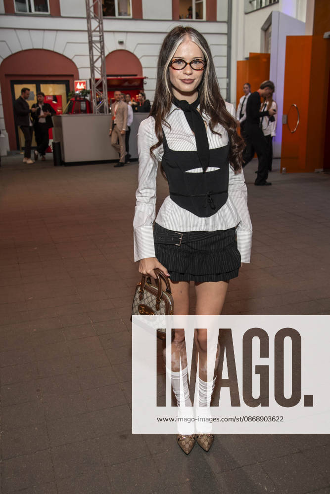 ABB ABOUTYOU- Nadine Breaty zu Gast bei der ABOUT YOU Opera Fashion Show im Admiralspalast am 07.10.2026 in Berlin Berlin Deutschland