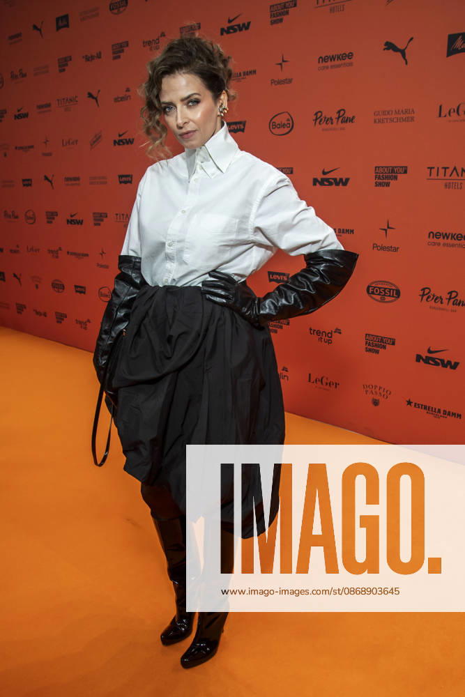ABB ABOUTYOU- Eva Padberg zu Gast auf dem Orangenen Teppich bei der ABOUT YOU Opera Fashion Show im Admiralspalast am 07.10.2026 in Berlin Berlin Deutschland