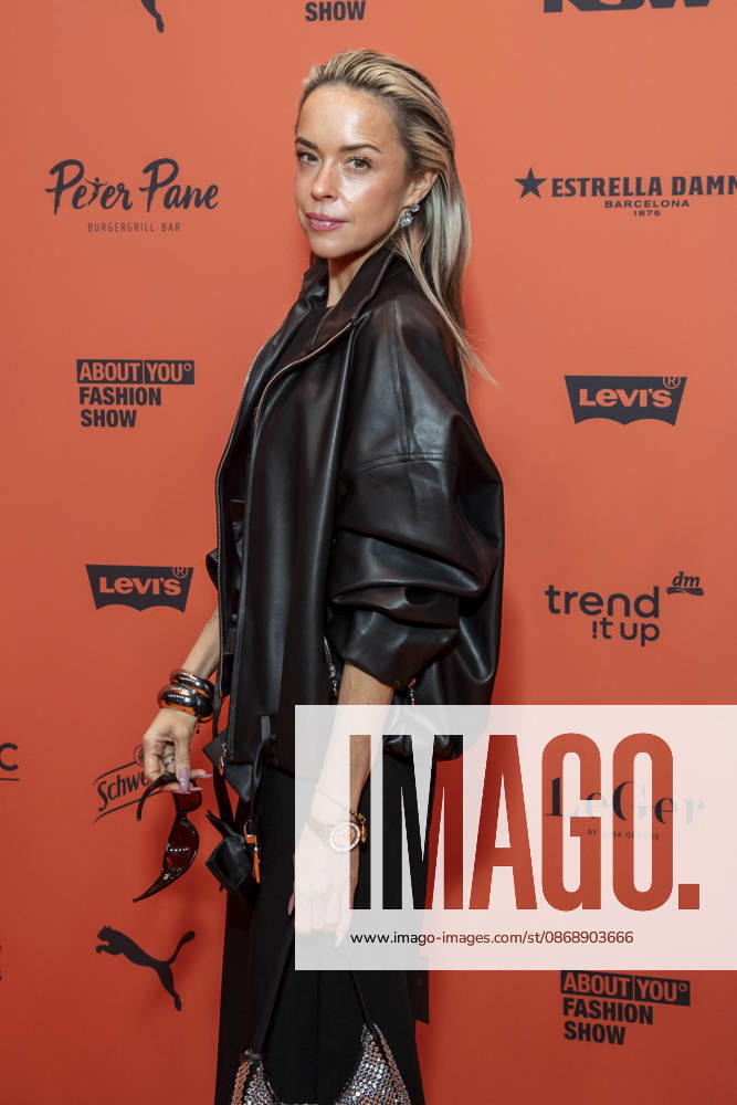 ABB ABOUTYOU- Marina Hoermanseder zu Gast auf dem Orangenen Teppich bei der ABOUT YOU Opera Fashion Show im Admiralspalast am 07.10.2026 in Berlin Berlin Deutschland