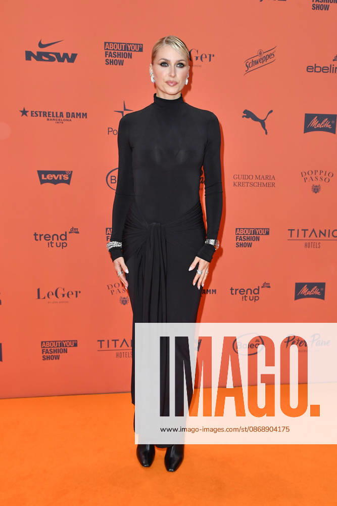 Lena Gercke bei der ABOUT YOU Opera Modenschau in Berlin am 07.10.2026