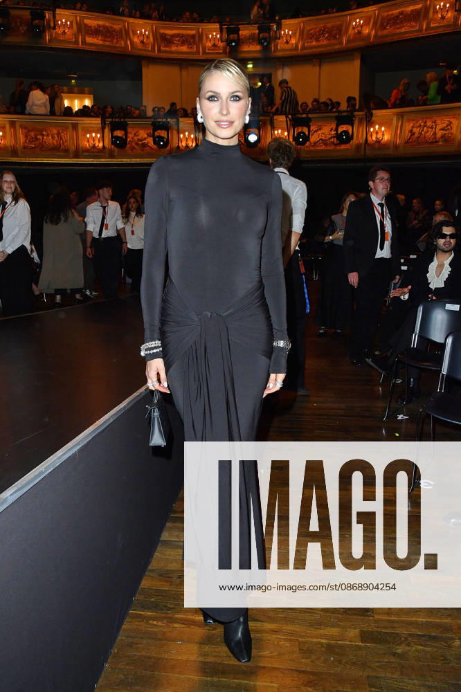 Lena Gercke bei der ABOUT YOU Opera Modenschau in Berlin am 07.10.2026