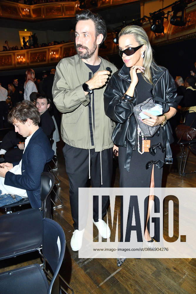 Jan Köppen und Marina Hoermanseder bei der ABOUT YOU Opera Modenschau in Berlin am 07.10.2026
