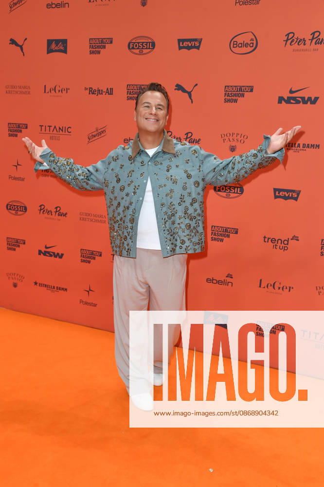 Guido Maria Kretschmer bei der ABOUT YOU Opera Modenschau in Berlin am 07.10.2026