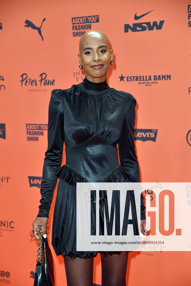 Sharon Battiste bei der ABOUT YOU Opera Modenschau in Berlin am 07.10.2026