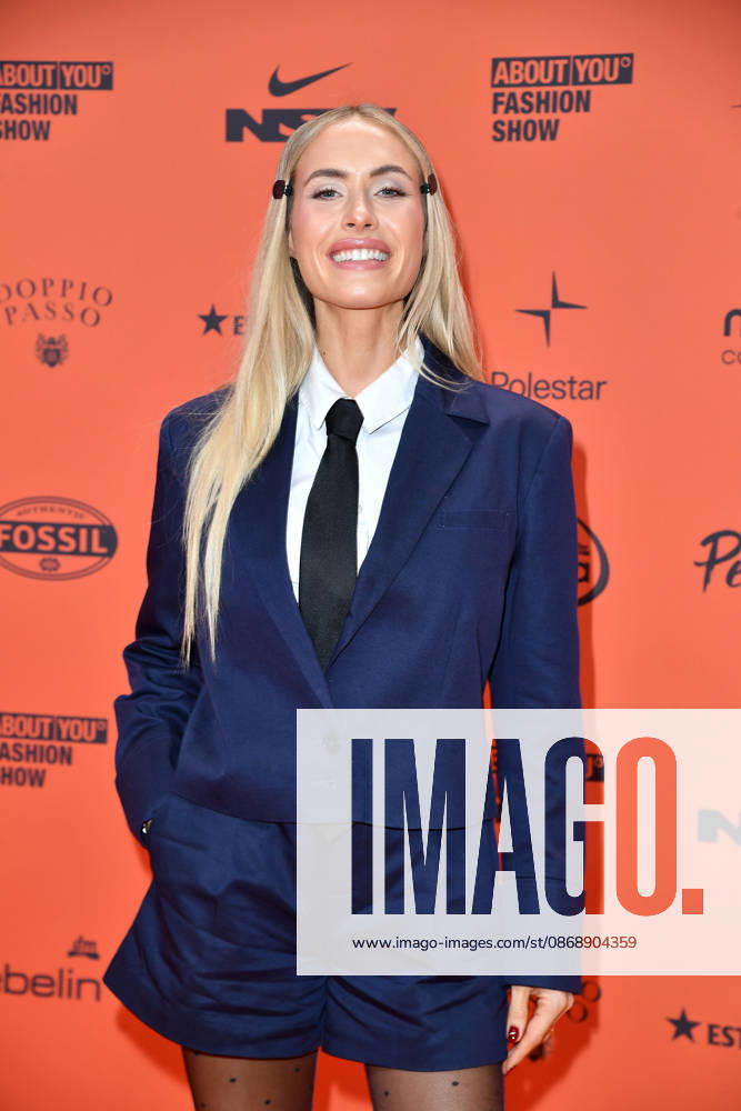 Alena Gerber bei der ABOUT YOU Opera Modenschau in Berlin am 07.10.2026