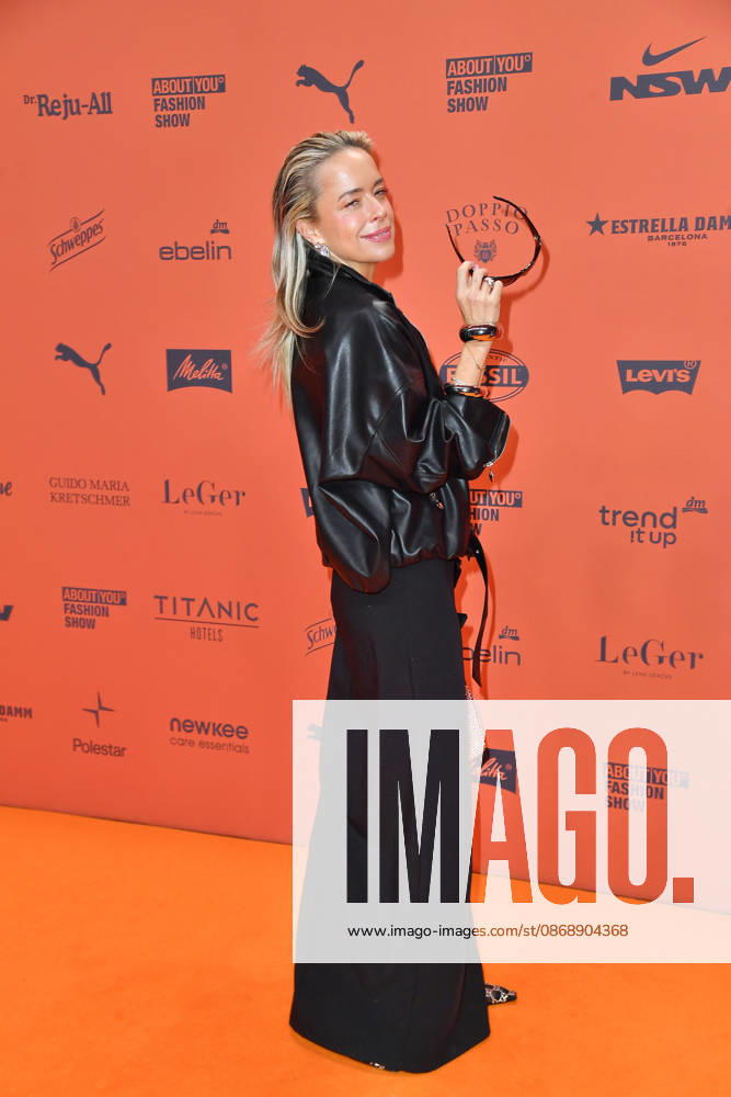 Marina Hoermanseder bei der ABOUT YOU Opera Modenschau in Berlin am 07.10.2026