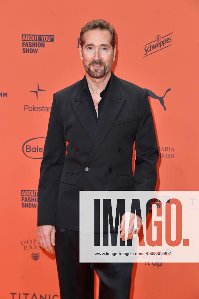 Jörg Oppermann bei der ABOUT YOU Opera Modenschau in Berlin am 07.10.2026