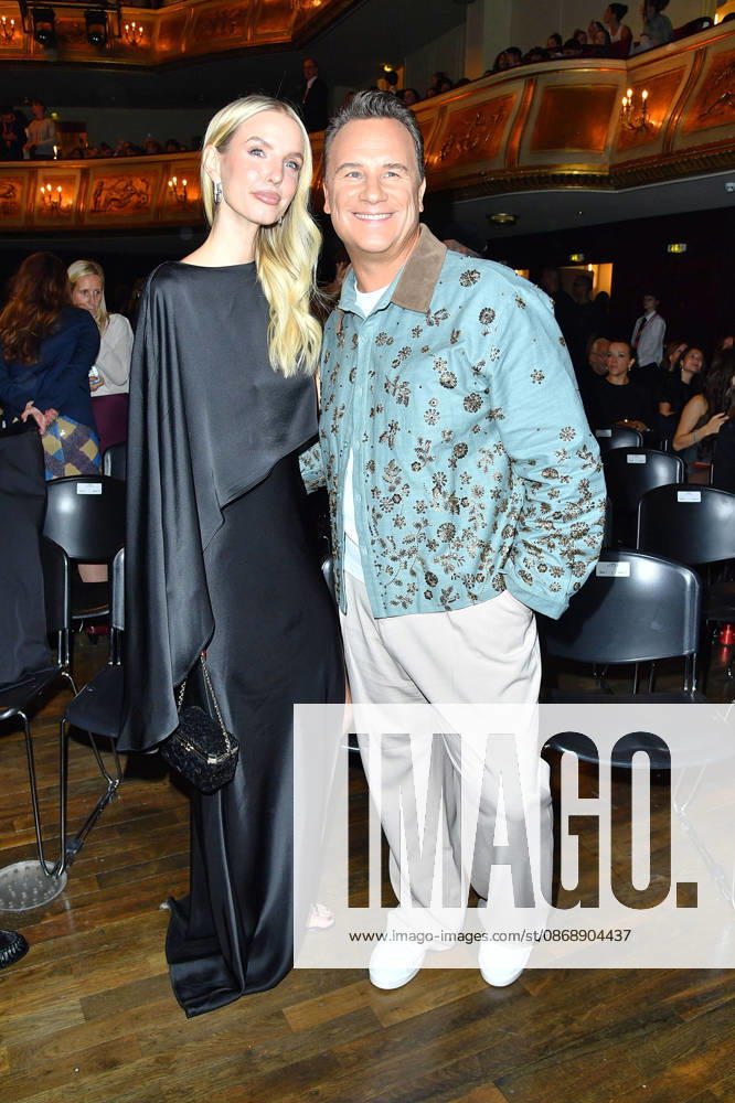 Leonie Hanne und Guido Maria Kretschmer bei der ABOUT YOU Opera Modenschau in Berlin am 07.10.2026