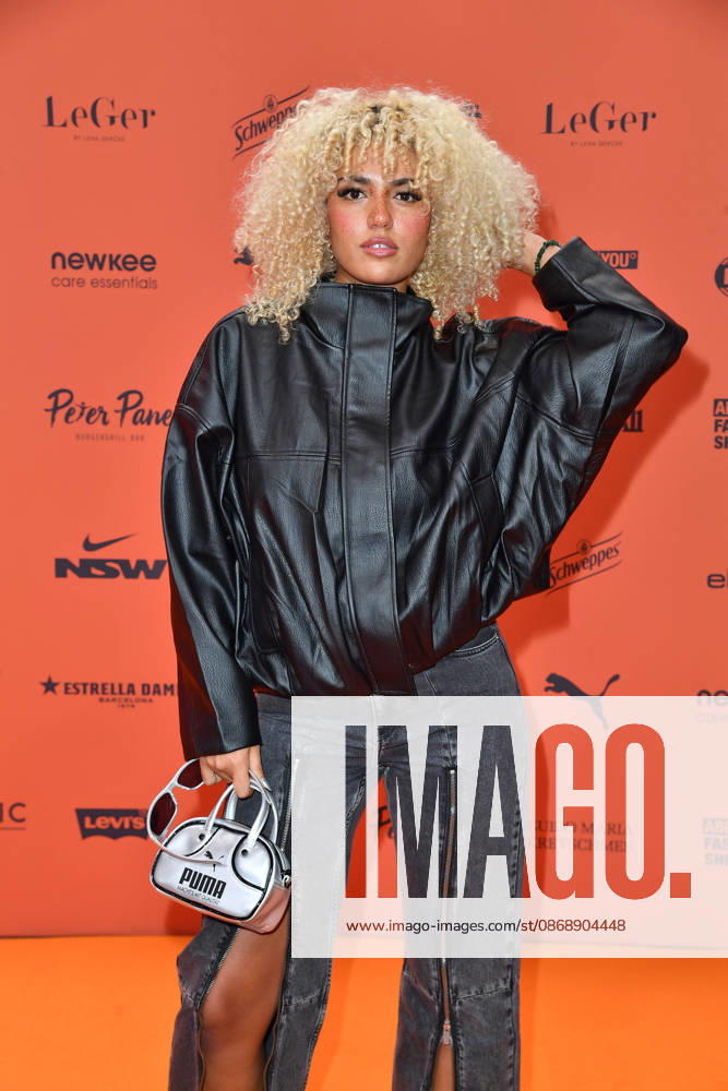 Souhaila Jäger bei der ABOUT YOU Opera Modenschau in Berlin am 07.10.2026