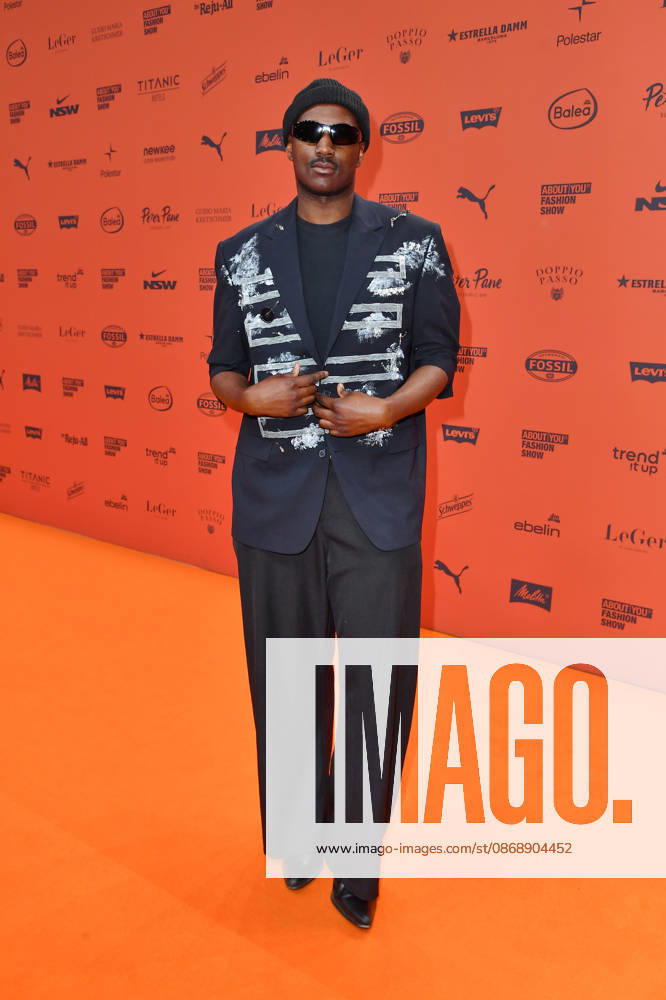 Marvin De Graft bei der ABOUT YOU Opera Modenschau in Berlin am 07.10.2026