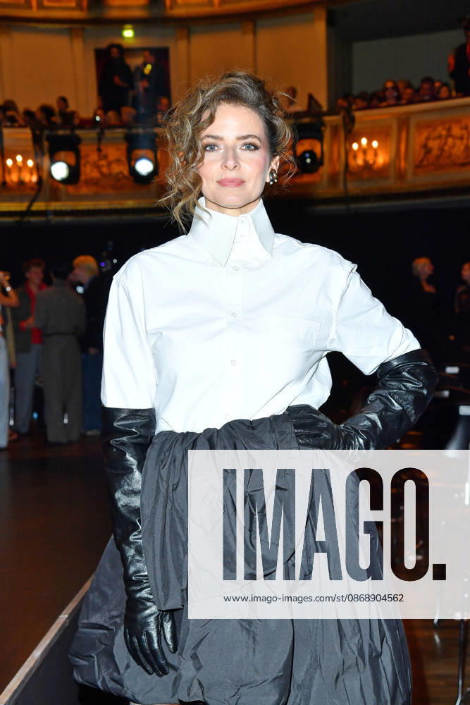 Eva Padberg bei der ABOUT YOU Opera Modenschau in Berlin am 07.10.2026