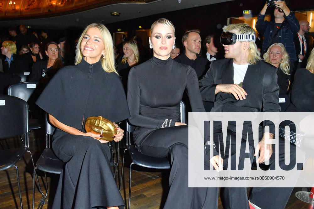 Caro Daur, Lena Gercke und Ski Aggu (bürgerlichem Namen August Jean Diederich) bei der ABOUT YOU Opera Modenschau in Berlin am 07.10.2026