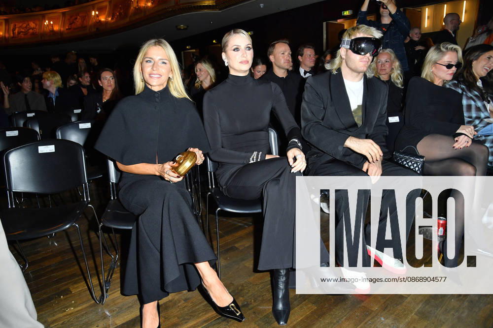 Caro Daur, Lena Gercke und Ski Aggu (bürgerlichem Namen August Jean Diederich) bei der ABOUT YOU Opera Modenschau in Berlin am 07.10.2026