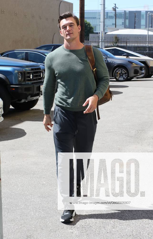 Celebrities and pro dancers arrive at the Dancing with the Stars rehearsal studio Featuring: Tyler Cameron Where: Los Angeles, California, United States When: 07 Oct 2026 Credit: H2Y INSTARimages . NOT FOR USE BY NEWSPAPERS BASED IN THE UK.