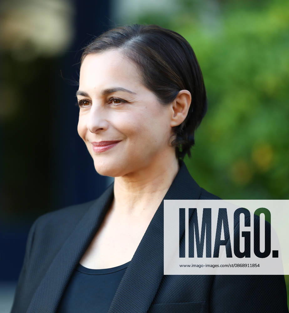 AMIRA CASAR during Jury photocall of the 37th Dinard British and Irish Film Festival in Dinard, France. Dinard France - ZUMAc179 20261008_zep_c179_008