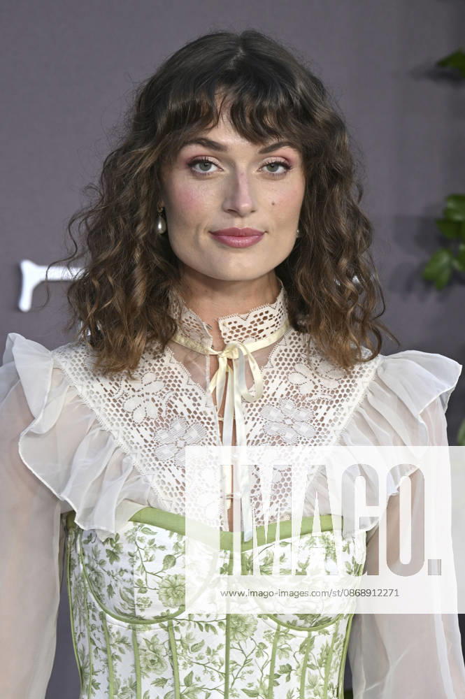 Lacey Claire Rogers bei der Premiere des Kinofilms Sense and Sensibility Sinn und Sinnlichkeit im United Theater. Los Angeles