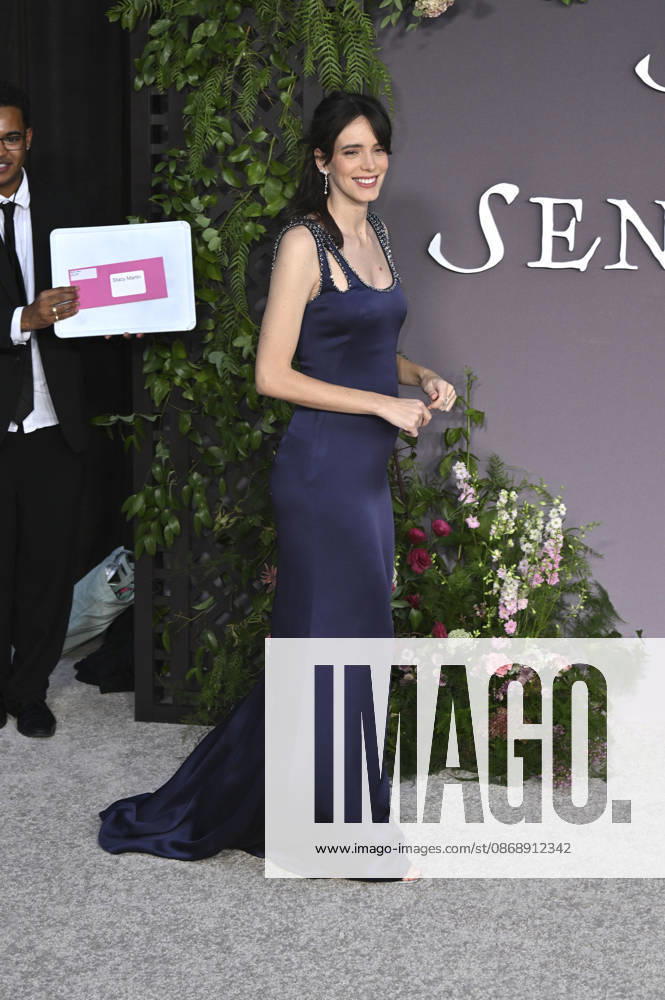 Stacy Martin bei der Premiere des Kinofilms Sense and Sensibility Sinn und Sinnlichkeit im United Theater. Los Angeles
