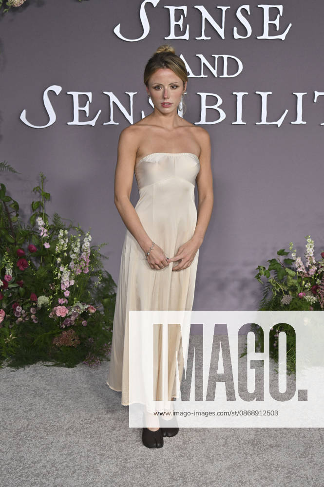 Lily Mo Sheen bei der Premiere des Kinofilms Sense and Sensibility Sinn und Sinnlichkeit im United Theater. Los Angeles