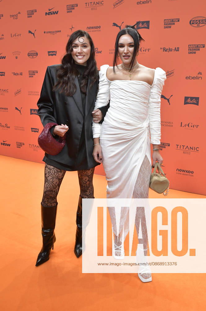 Anna Maria Damm und Katharina Damm bei der About You Opera 2026 im Admiralspalast. Berlin