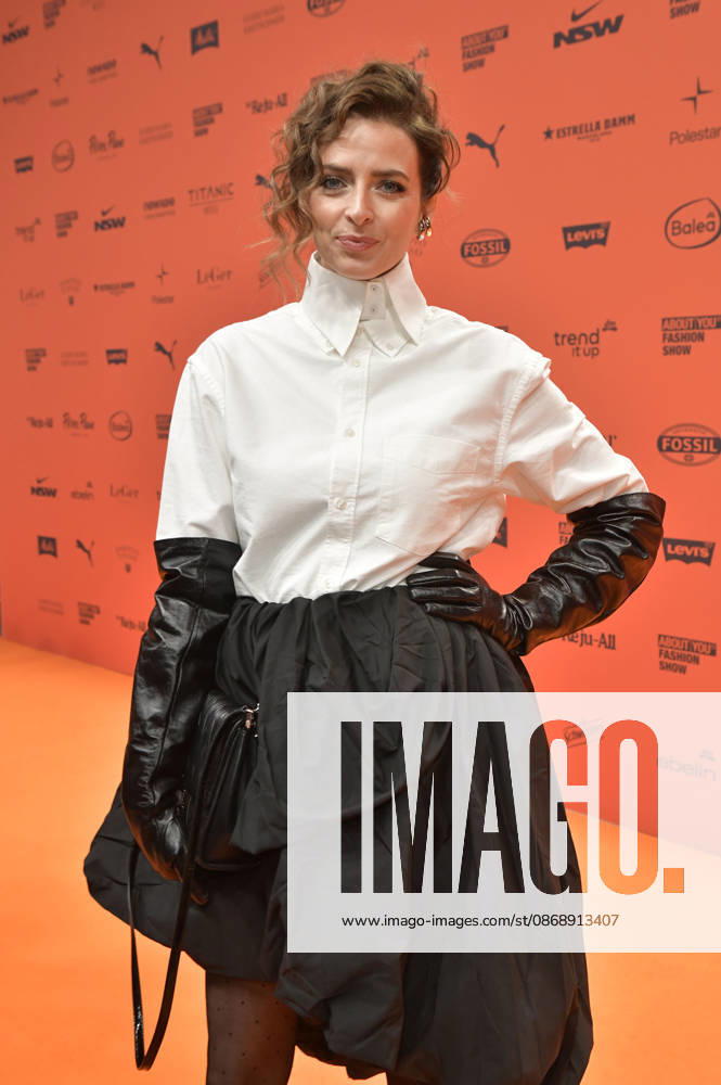 Eva Padberg bei der About You Opera 2026 im Admiralspalast. Berlin
