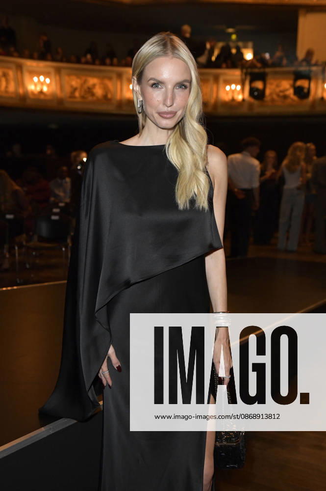 Leonie Hanne bei der About You Opera 2026 im Admiralspalast. Berlin