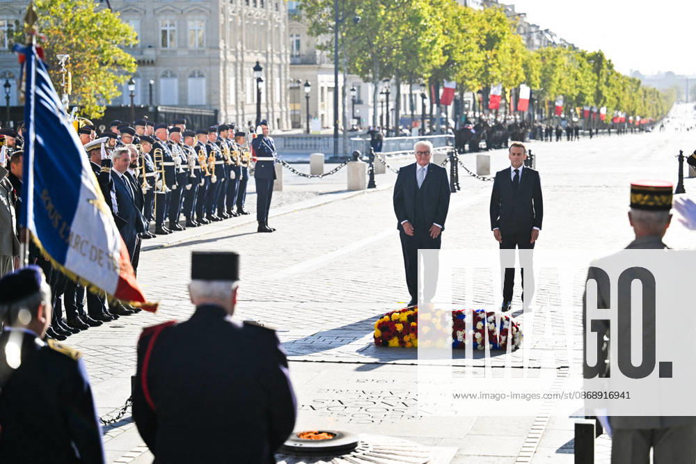 President Emmanuel Macron and Frank-Walter Steinmeier, President of Germany, at a ceremony at the Arc de Triomphe in Paris on October 8, 2026, in honor of the state visit of the President of Germany and his wife to France. Christian Liewig Bestimage President Emmanuel Macron and his wife Brigitte Macron welcome Frank-Walter Steinmeier, President of Germany, and his wife, Elke Büdenbender, for a ceremony at the Arc de Triomphe in Paris on October 8, 2026, Paris, France
