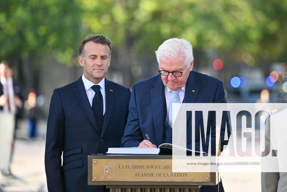 President Emmanuel Macron and Frank-Walter Steinmeier, President of Germany, at a ceremony at the Arc de Triomphe in Paris on October 8, 2026, in honor of the state visit of the President of Germany and his wife to France. Christian Liewig Bestimage President Emmanuel Macron and his wife Brigitte Macron welcome Frank-Walter Steinmeier, President of Germany, and his wife, Elke Büdenbender, for a ceremony at the Arc de Triomphe in Paris on October 8, 2026, Paris, France