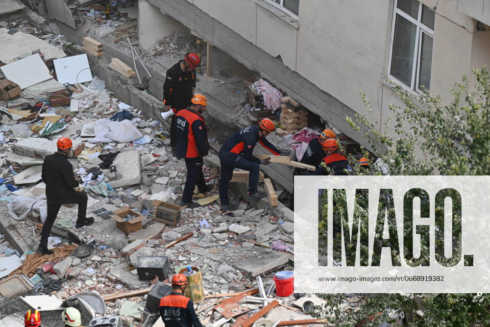 Partial collapse occurs in 7-story building in Istanbul s Maltepe district ISTANBUL, TURKIYE - OCTOBER 8: Search and rescue personnel, including firefighters, AFAD, UMKE, and police teams, operate at the site of a partial building collapse in the Cevizli neighborhood of Maltepe district, Istanbul, Turkiye on October 8, 2026. Trapped residents on the unaffected upper floors were evacuated while emergency teams initiated search and rescue efforts beneath the collapsed lower levels. Ten people were rescued alive from the rubble, while officials confirmed two fatalities as of late morning. Ahmet Okatali Anadolu Istanbul Turkey. Editorial use only. Please get in touch for any other usage.