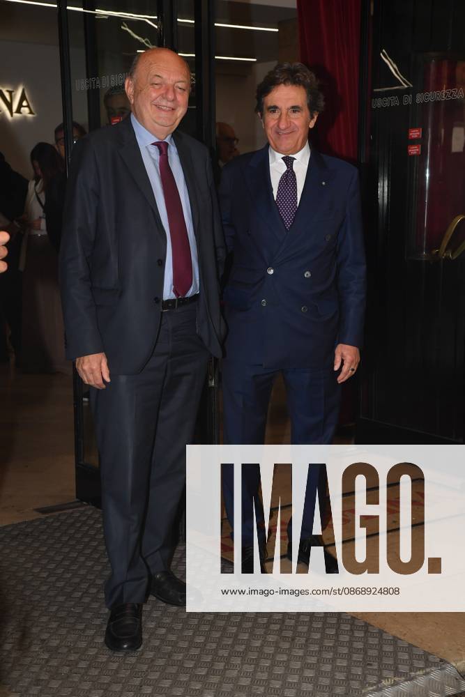 IPA89427778 - Rome, Teatro Sistina: Celebration marking the 150th anniversary of *Corriere della Sera*. Pictured: Gilberto Pichetto, Fratin, and Urbano Cairo