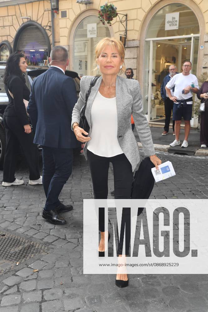 IPA89427941 - Rome, Teatro Sistina: Celebration marking the 150th anniversary of *Corriere della Sera*. Pictured: Lilli Gruber