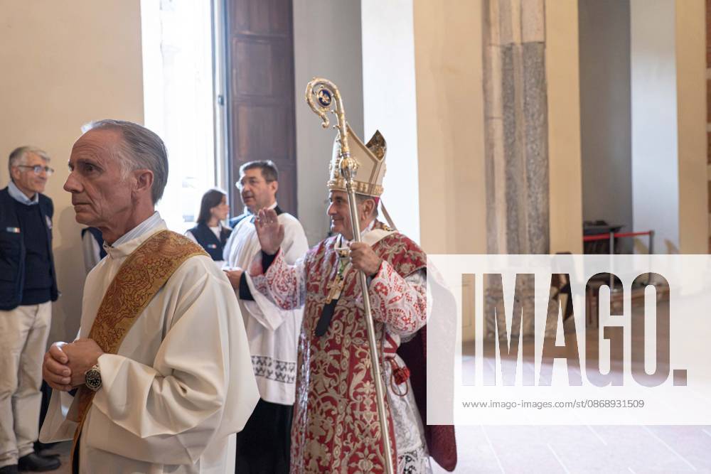 IPA89429910 - Milan, October 8, 26, Basilica of St. Ambrose, Eucharistic celebration marking the 25th anniversary of the Linate plane crash Pictured: Mario Delpini, Archbishop of Milan