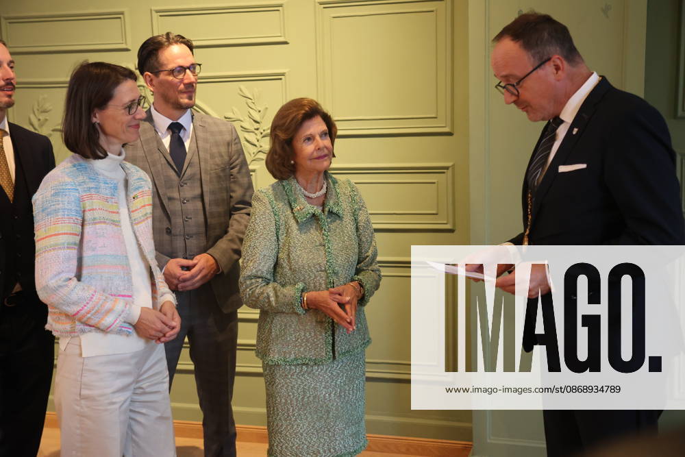 Königin Silvia von Schweden beucht Insel Mainau Konstanz Mainau, 08.10.2026 Ihre Majestät Königin Silvia von Schweden besucht die Insel Mainau be Konstanz. und schreibt sich uter anderen In das Goldene Buch der Stadt ein. Im Baden- Württemberg Germany