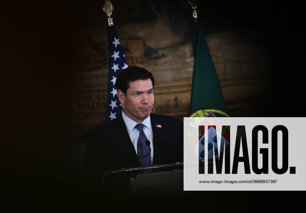 Marco Rubio - Paulo Rangel joint press conference in Lisbon LISBON, PORTUGAL - OCTOBER 8: US Secretary of State Marco Rubio and Portugal s Foreign Minister Paulo Rangel (not seen) give a joint press conference at the Necessidades Palace, the Portuguese foreign ministry, in Lisbon on October 8, 2026. Zed Jameson Anadolu Lisbon Portugal. Editorial use only. Please get in touch for any other usage.