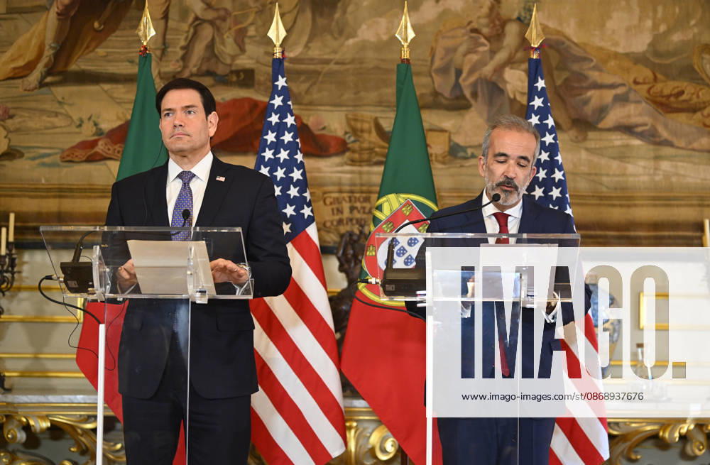 US Secretary of State Marco Rubio visits Portugal LISBON, PORTUGAL - OCTOBER 8: US Secretary of State Marco Rubio (L) and Portuguese Foreign Minister Paulo Rangel (R) hold a joint press conference at the Necessidades Palace, home to Portugal s Foreign Ministry, in Lisbon, Portugal, on October 8, 2026. Zed Jameson Anadolu Lisbon Portugal. Editorial use only. Please get in touch for any other usage.