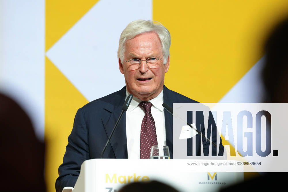 Tag der Markenwirtschaft 2026 Franz-Peter Falke (FALKE KGaA) im Portrait auf der Buehne beim Tag der Markenwirtschaft 2026, Berlin, 08.10.2026 Berlin Berlin Deutschland