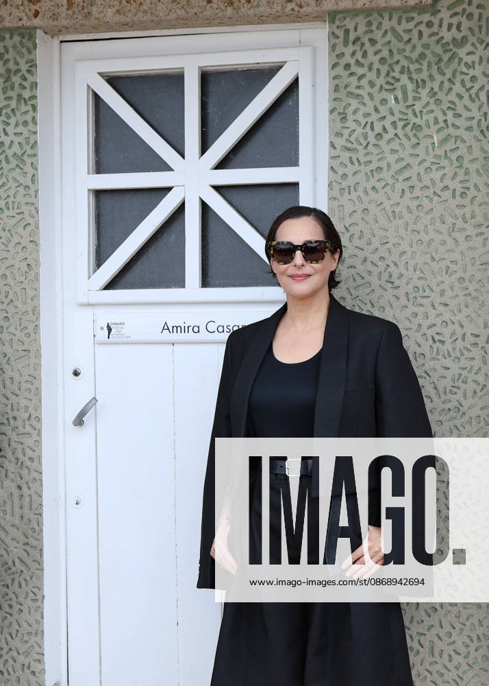 Amira Casar at the unveiling of her beach cabana during the 37th Dinard British and Irish Film Festival, France, on October 8, 2026. Denis Guignebourg, Bestimage. 37th Dinard British Irish Film Festival on October 8, 2026, in Dinard, France. Dinard, France
