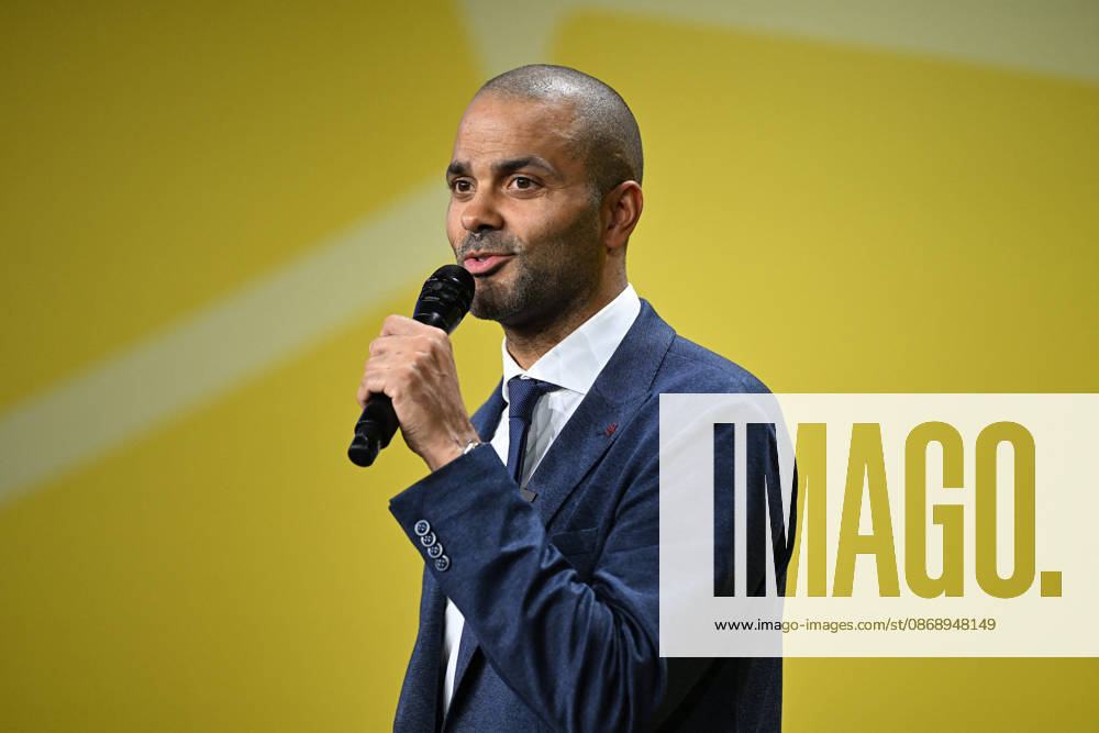 President Macron at Bpifrance Inno Generation - Paris Basketball player Tony Parker delivers a speech on stage during the Bpifrance Inno Generation (BIG) event, one of Europe’s largest gatherings dedicated to entrepreneurs, in Paris, France on October 8, 2026. Photo by Jeanne Accorsini Pool ABACAPRESS.COM Paris France
