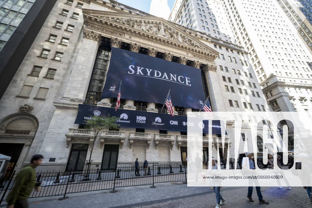 Skydance at the NYSE The New York Stock Exchange is decorated with a banner for Skydance on Thursday, October 8, 2026 celebrating it listing from NASDAQ to the NYSE following its acquisition of Warner Bros. Discovery.. ( RichardxB.xLevine