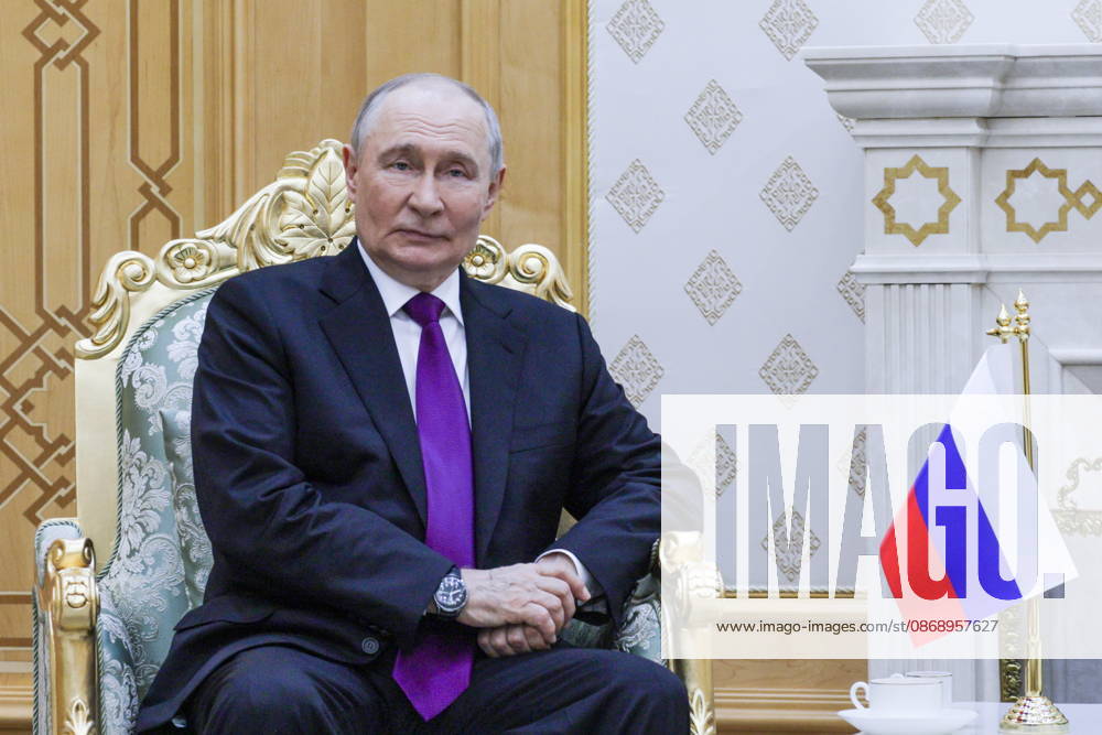 TURKMENISTAN, BALKAN PROVINCE - OCTOBER 8, 2026: Vladimir Putin, President of Russia, attends a bilateral meeting with his counterpart Serdar Berdimuhamedow of Turkmenistan in Turkmenbasy. Gavriil Grigorov Russian Presidential Press and Information Office TASS 98961256