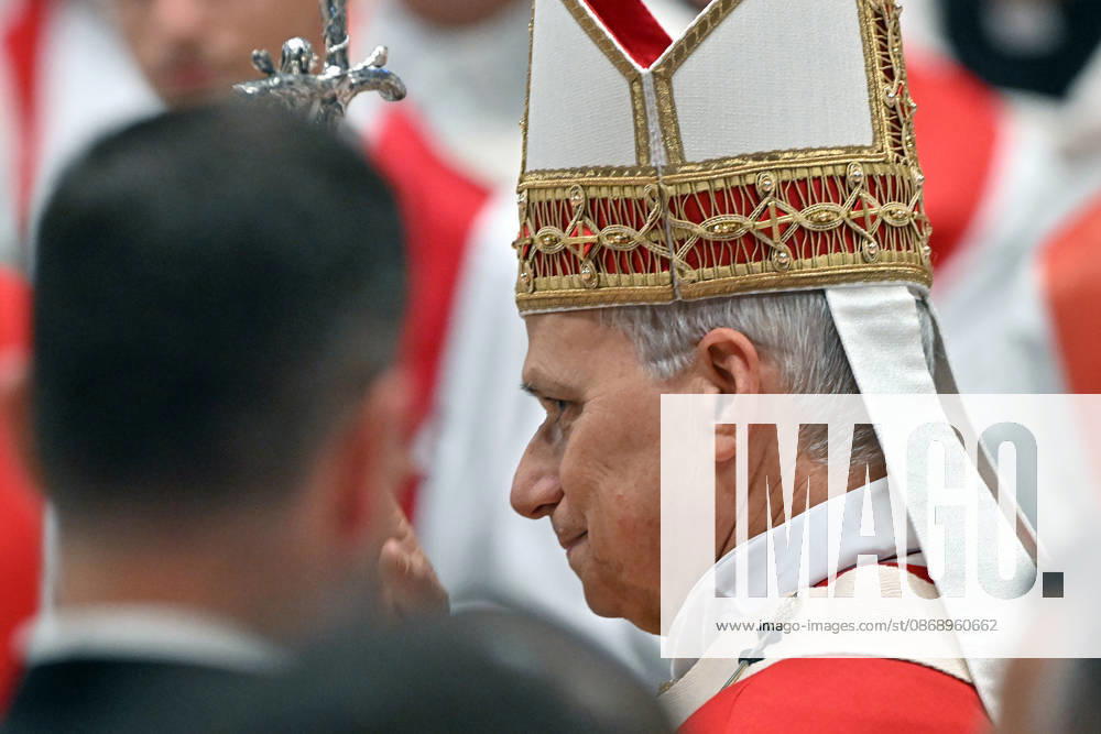 IPA89439193 - Italy, Rome, Vatican, October 8, 2026: Pope Leo XIV celebrates Holy Mass for the start of the academic year at the Pontifical Universities in St. Peter s Basilica in the Vatican. Photo by ALESSIA GIULIANI Catholic Press Photo