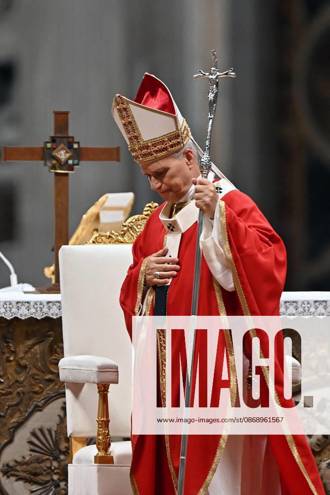 ROME - VATICAN - POPE - 2026 10 8 Italy, Rome, Vatican, 2026 10 8 Pope Leo XIV celebrates Holy Mass for the academic year at the Pontifical Universities in St Peter s Basilica in the Vatican . - NO BOOKS