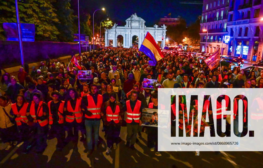 March in memory of Maricarmen, who died after being evicted from her home and became a symbol of the struggle for housing rights and against real-estate speculation. Madrid SPAIN - ZUMAz108 20261008_znp_z108_011