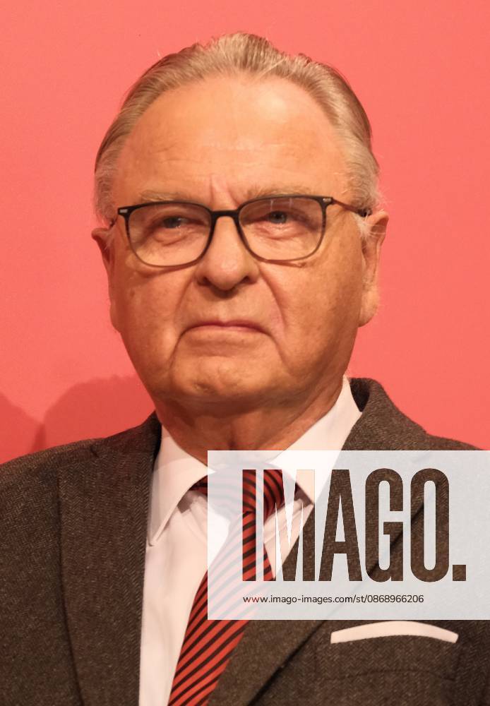 Frankfurt am Main, Messe Frankfurter Buchmesse 2026 ehemaliger Präsident des Bundesverfassungsgerichts Hans-Jürgen Papier präsentiert sein Buch Unantastbar: Warum ein starkes Bundesverfassungsgericht über die Zukunft von Demokratie und Freiheit entscheidet