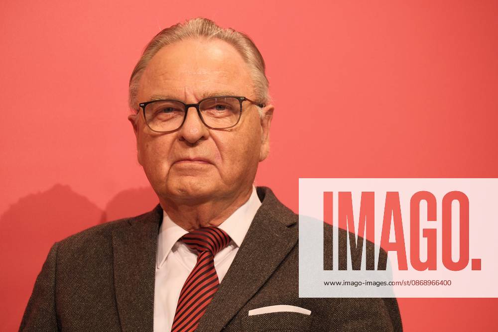 Frankfurt am Main, Messe Frankfurter Buchmesse 2026 ehemaliger Präsident des Bundesverfassungsgerichts Hans-Jürgen Papier präsentiert sein Buch Unantastbar: Warum ein starkes Bundesverfassungsgericht über die Zukunft von Demokratie und Freiheit entscheidet