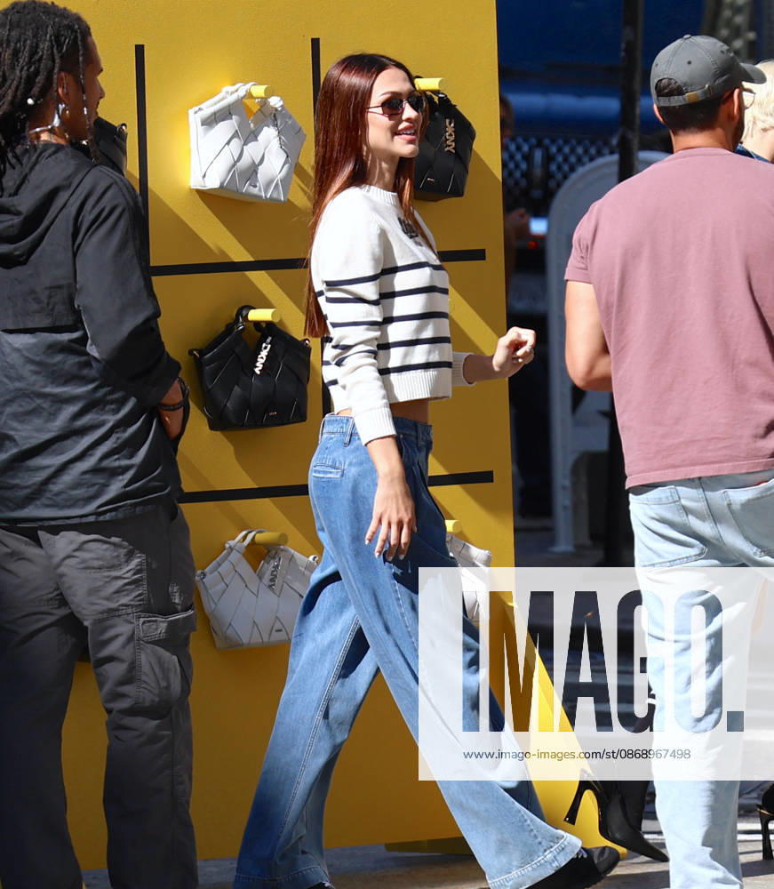 Amelia Halmin and Iris Law during DKNY Photoshoot in New York Top models Amelia Halmin and Iris Law are doing a photoshoot for DKNY in New York, NY on October 8, 2026. Photo by Dylan Travis ABACAPRESS.COM New York NY