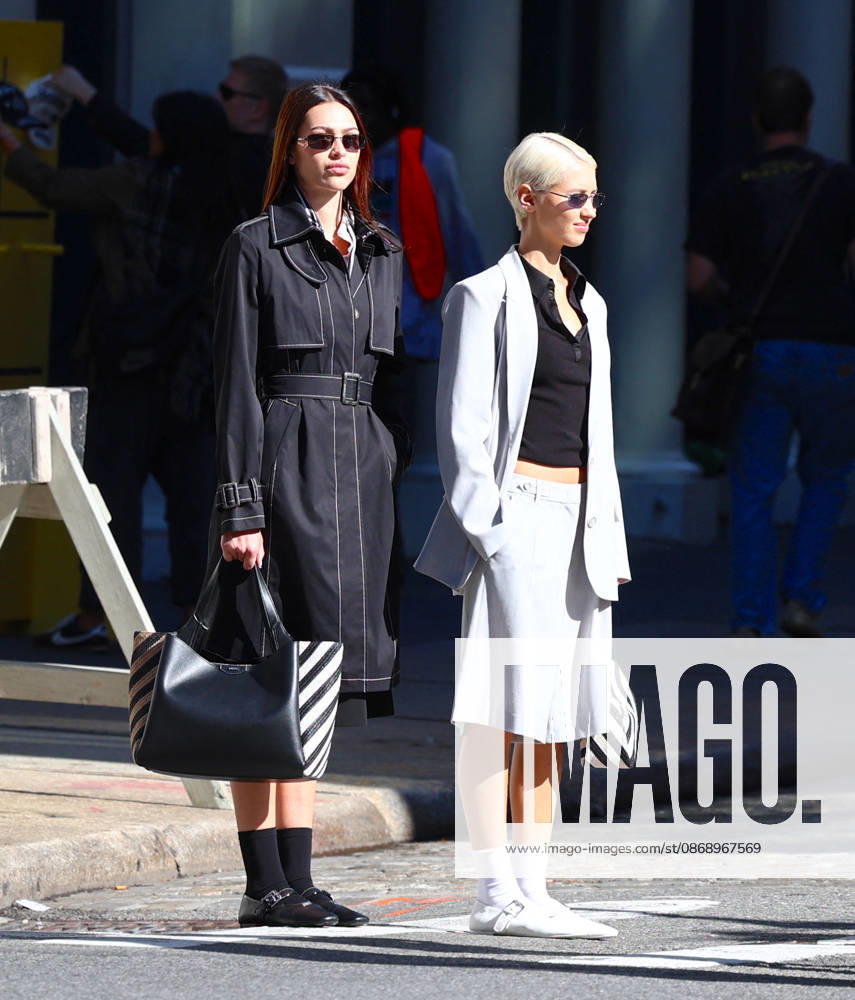 Amelia Halmin and Iris Law during DKNY Photoshoot in New York Top models Amelia Halmin and Iris Law are doing a photoshoot for DKNY in New York, NY on October 8, 2026. Photo by Dylan Travis ABACAPRESS.COM New York NY