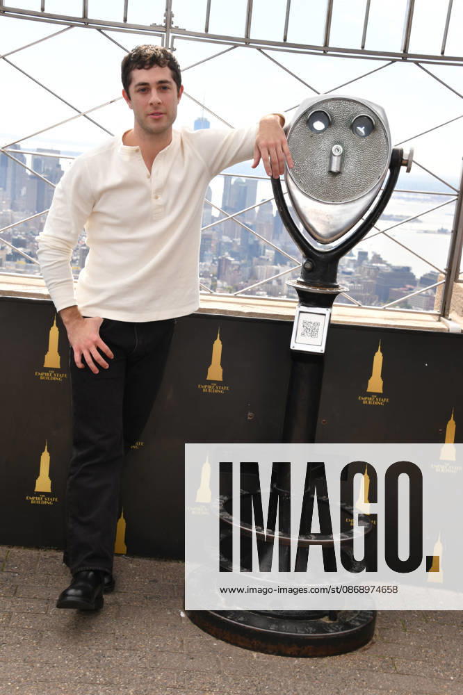 NEW YORK, NY- OCTOBER 8: Jaren Lewison at the Empire State Building to Celebrate the Premiere of CBS New Series, Eternally Yours on October 8, 2026 in New York City. Credit: AdMedia New York City USA - ZUMAa123 20261008_zaa_a123_101