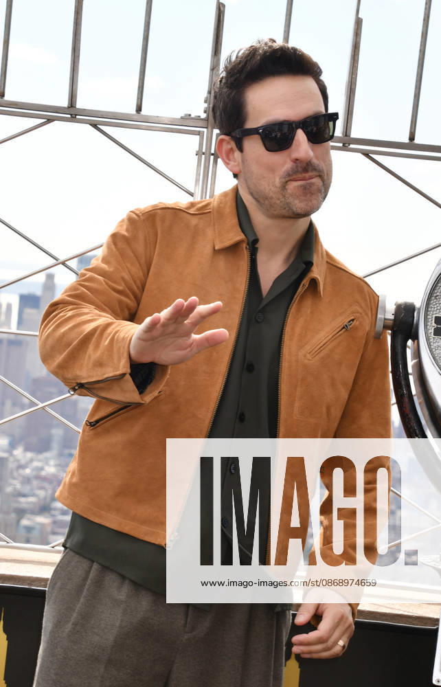 NEW YORK, NY- OCTOBER 8: Ed Weeks at the Empire State Building to Celebrate the Premiere of CBS New Series, Eternally Yours on October 8, 2026 in New York City. Credit: AdMedia New York City USA - ZUMAa123 20261008_zaa_a123_099